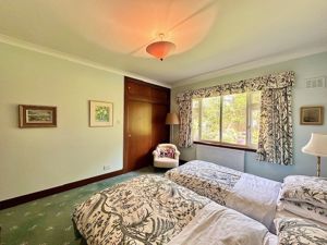 Photo 34- click for photo gallery